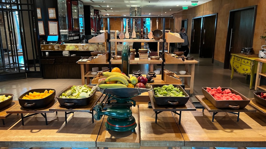 Ritz-Carlton Santiago - Fruit Buffet
