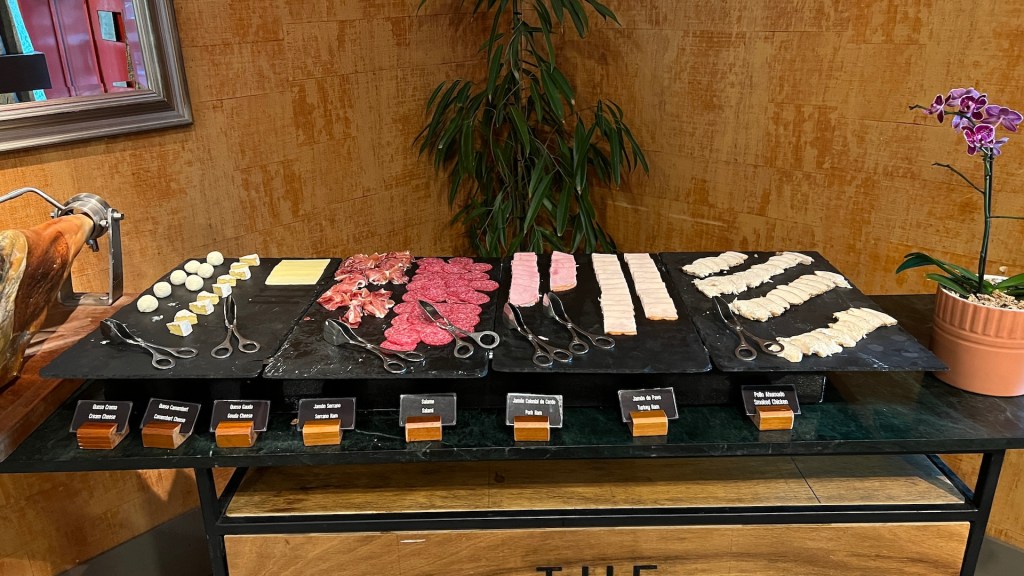 Ritz-Carlton Santiago - Meat Buffet