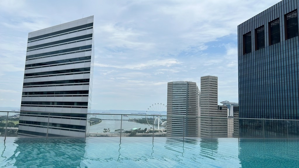 Andaz Singapore - Pool View