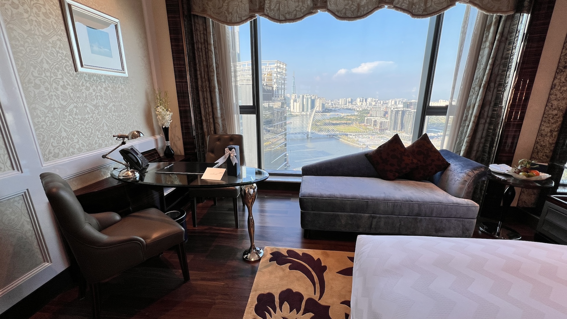 The Reverie Saigon - Deluxe Room View