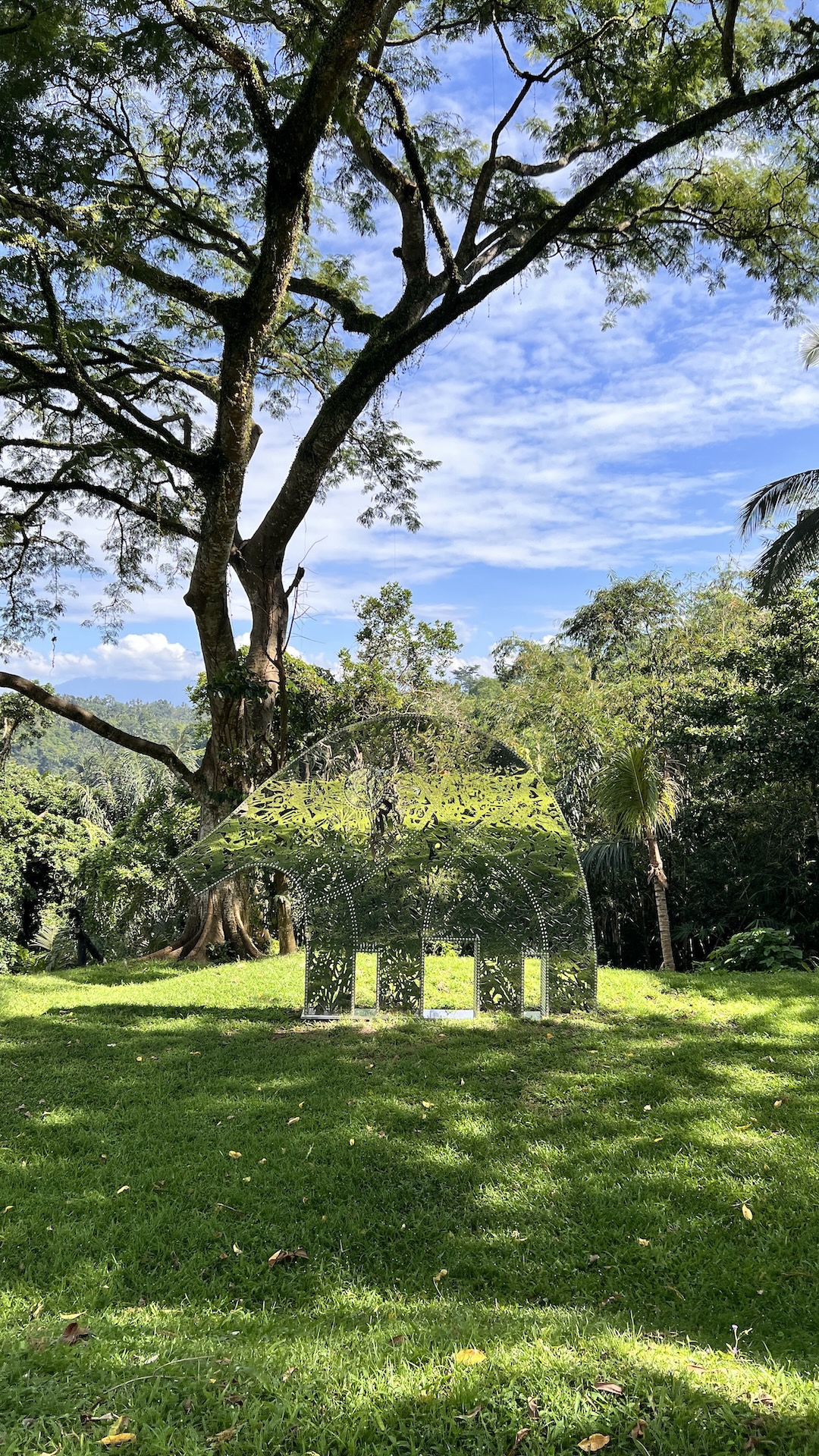 Alila Ubud - Garden Sculpture