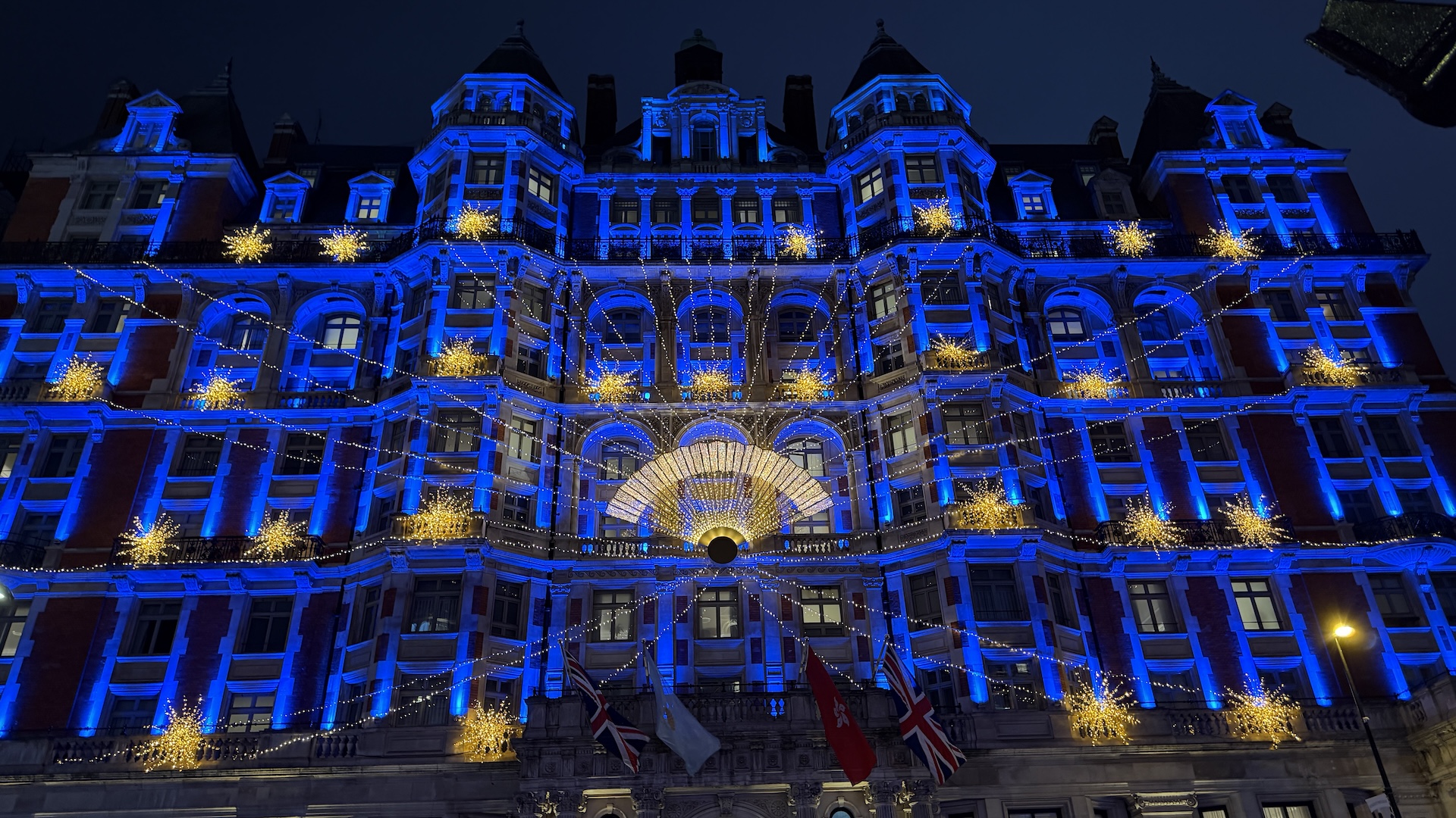 Discover London Like a Local