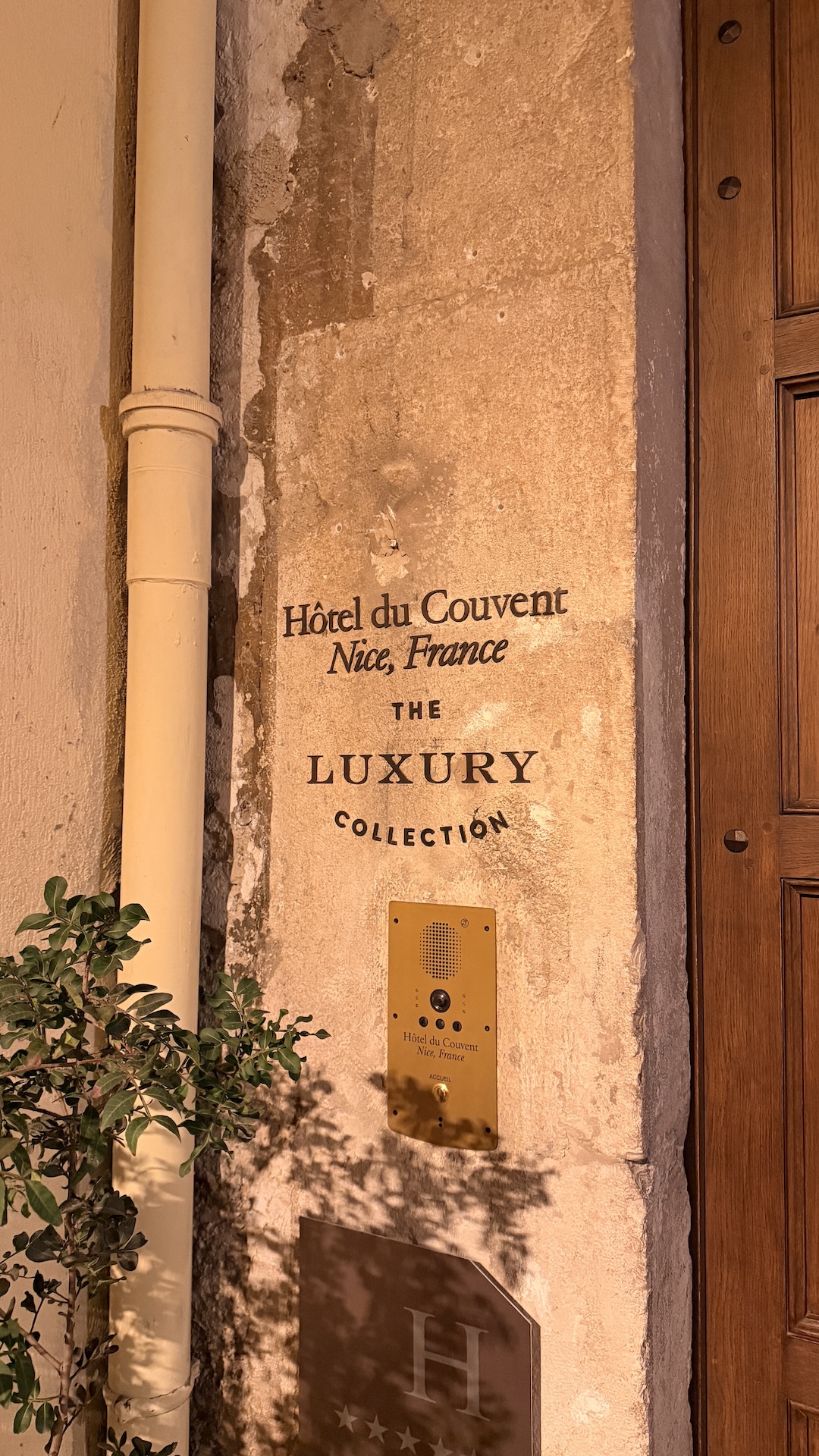 Hotel du Couvent Nice - Hotel Sign