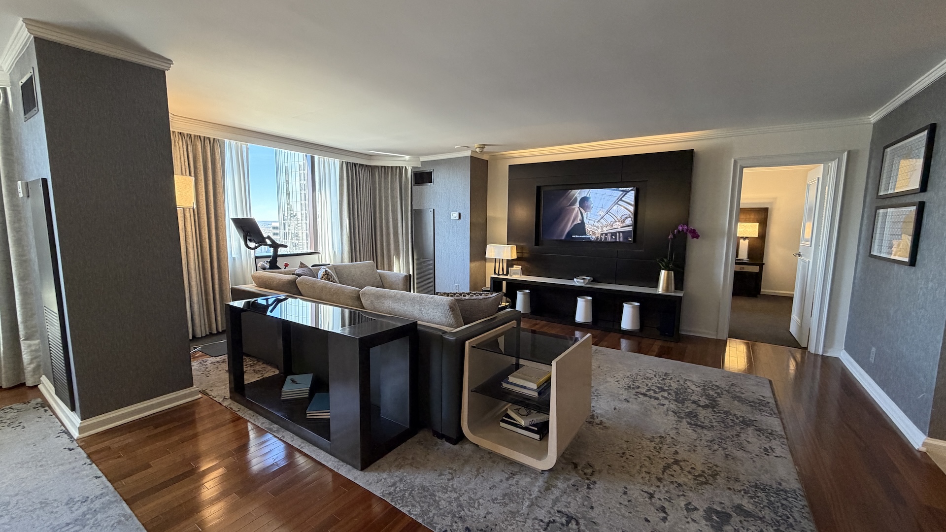 Ritz-Carlton Atlanta Suite Living Room